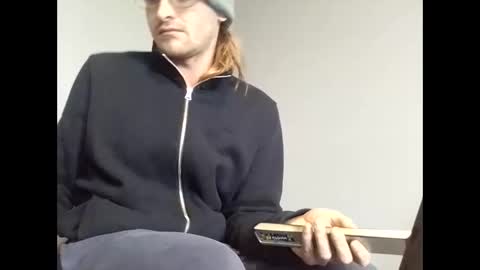 Snapshot of andrewwhitby chatting on December 2025 11:25:02 AM andrewwhitby online show from December 2025 11:25:02 AM