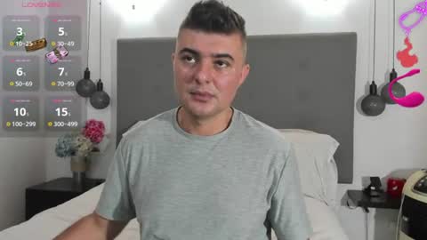 Snapshot of andrhes_muller chatting on June 2026 04:20:01 PM andrhes muller online show from June 2026 04:20:01 PM