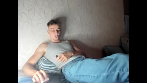 andrian_sweety online show from September 2025 09:38:01 PM