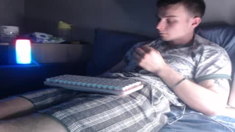 andrian_sweety online show from April 2026 06:09:01 PM