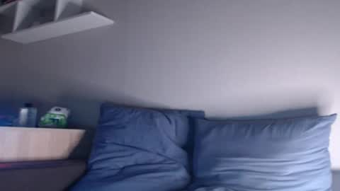 andrian_sweety online show from April 2026 07:15:01 PM