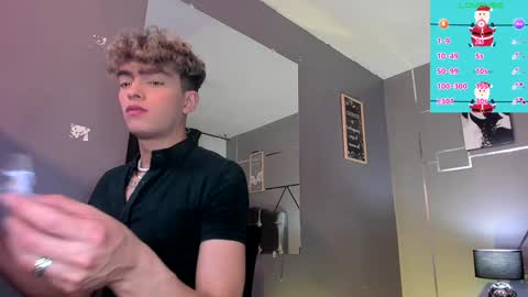      online show from December 2024 02:44:01 PM