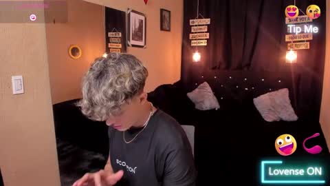      online show from March 2025 06:05:02 PM