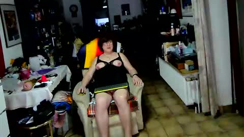 androgynia online show from May 2026 12:01:02 PM