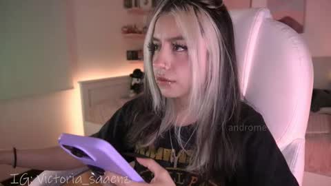 Victoria Senz  online show from October 2025 09:46:01 PM