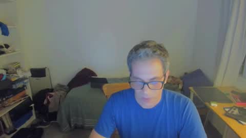 Andrew online show from January 2025 03:00:02 AM