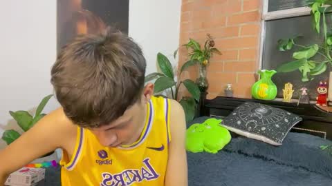 Andy online show from March 2026 02:17:02 AM