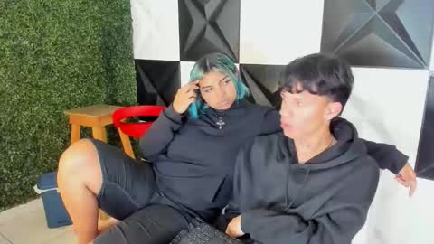 andy_dan1 online show from November 2025 06:24:02 PM