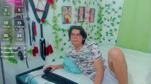 Andy Gray online show from February 2025 06:04:01 PM