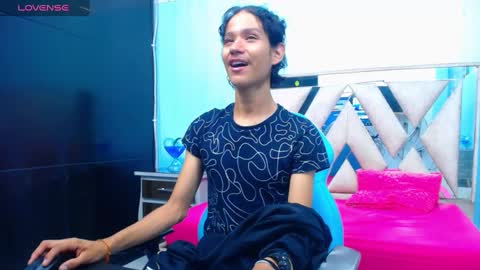 andy online show from October 2025 12:03:01 PM