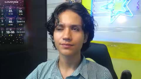 andy online show from November 2025 07:24:01 PM