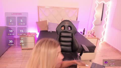 Snapshot of andy_tay1 chatting on January 2025 03:09:02 AM Andy tay online show from January 2025 03:09:02 AM