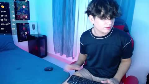 andy online show from January 2025 12:16:02 AM