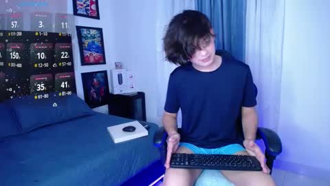 andy online show from October 2025 11:57:01 PM