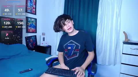 andy online show from December 2025 12:16:01 AM