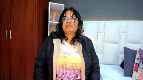 Snapshot of andyel2017 chatting on May 2026 12:13:02 PM Andy D online show from May 2026 12:13:02 PM