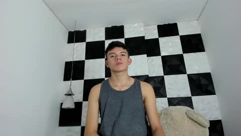 andyfame11 online show from November 2025 07:02:02 PM