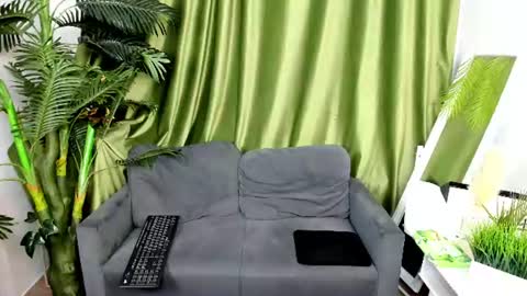 Snapshot of andyjey_ chatting on July 2026 08:35:01 PM Mandy and Andy online show from July 2026 08:35:01 PM