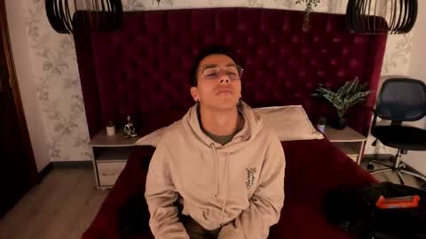 Andy Joy  online show from October 2025 11:10:02 AM