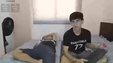 Snapshot of andyy_big_cock chatting on September 2025 01:22:02 PM Andy online show from September 2025 01:22:02 PM