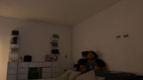      online show from March 2026 02:58:01 AM