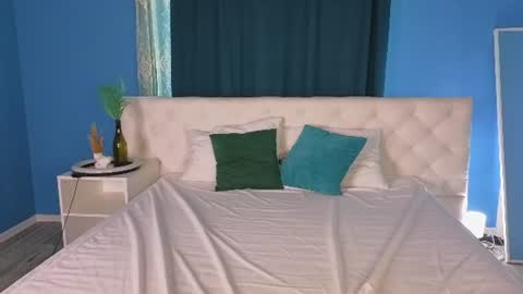 Anelly online show from June 2026 01:03:01 AM