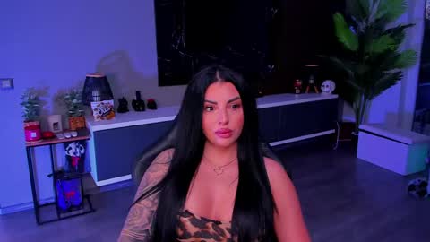 Snapshot of anemariejolie chatting on April 2026 05:21:01 PM Anne online show from April 2026 05:21:01 PM