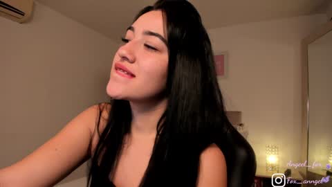 Angel  online show from January 2025 10:12:02 AM