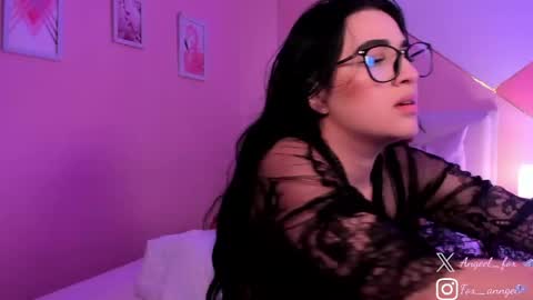 Angel  online show from April 2026 05:39:02 PM