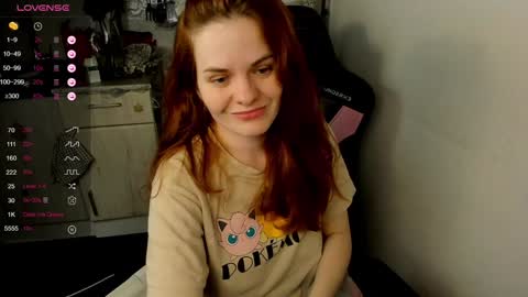 Snapshot of angel7you chatting on December 2024 01:02:01 PM Eva online show from December 2024 01:02:01 PM