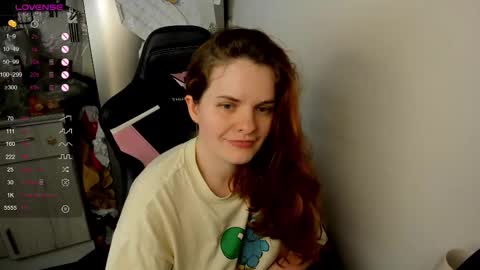 Snapshot of angel7you chatting on February 2025 09:56:02 PM Eva online show from February 2025 09:56:02 PM