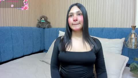 Snapshot of angel__ponce chatting on May 2026 07:22:02 PM angel__ponce online show from May 2026 07:22:02 PM
