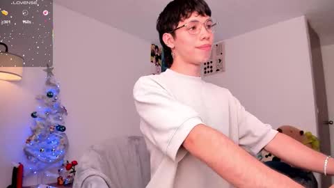 Angel   help me with 100 thumbs up online show from December 2025 09:09:02 PM