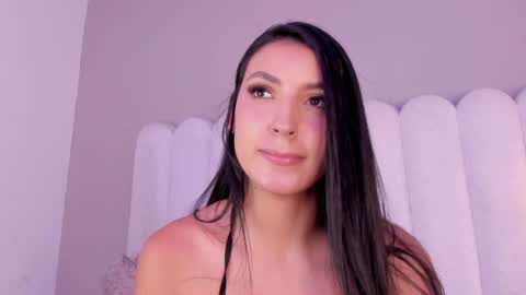 Snapshot of angel_demie chatting on June 2026 01:28:02 AM Demi online show from June 2026 01:28:02 AM