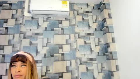 ANGHEL online show from February 2026 12:10:02 PM