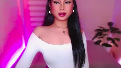 Snapshot of angel_eloaxx chatting on May 2026 08:58:01 PM Angel online show from May 2026 08:58:01 PM