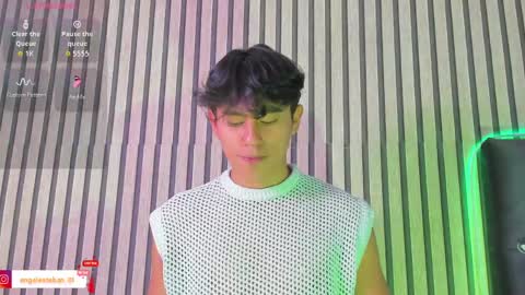 ngel Esteban  online show from June 2026 07:59:01 PM