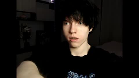 Snapshot of angel_fear chatting on June 2026 07:58:02 PM Ray online show from June 2026 07:58:02 PM