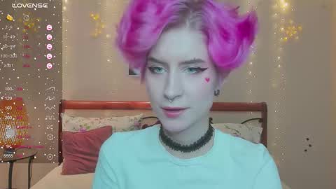 Snapshot of angel_julles chatting on February 2026 05:05:02 PM Angel Dust online show from February 2026 05:05:02 PM