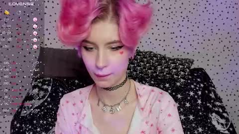 Snapshot of angel_julles chatting on February 2026 01:57:02 AM Angel Dust online show from February 2026 01:57:02 AM