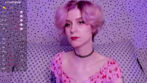 Snapshot of angel_julles chatting on June 2026 09:07:02 AM Angel Dust online show from June 2026 09:07:02 AM