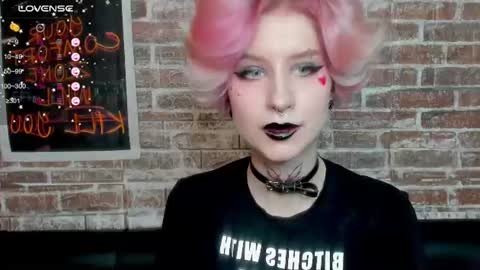 Snapshot of angel_julles chatting on June 2026 03:53:02 AM Angel Dust online show from June 2026 03:53:02 AM