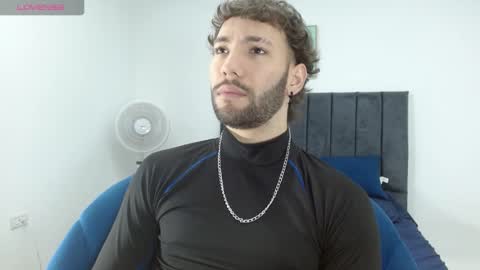 angel_kyrozz online show from January 2026 07:15:02 PM