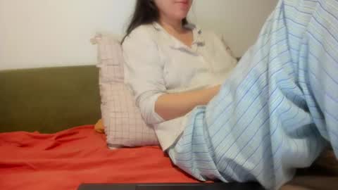 angel_lee__ online show from April 2026 07:40:01 AM