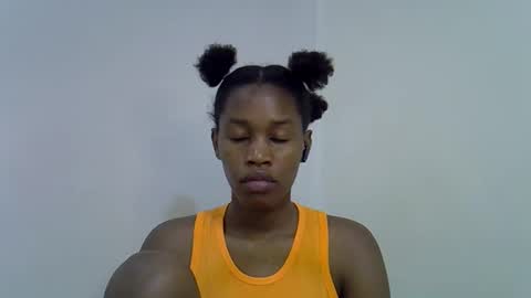 Snapshot of angel_mia5 chatting on November 2025 04:40:02 PM angel_mia5 online show from November 2025 04:40:02 PM