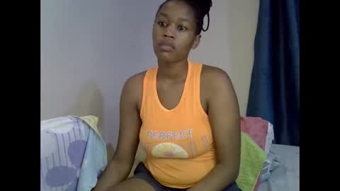 Snapshot of angel_mia5 chatting on June 2026 01:00:01 AM angel_mia5 online show from June 2026 01:00:01 AM