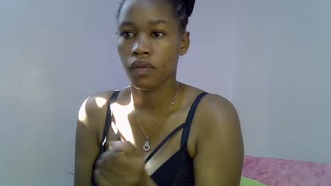 Snapshot of angel_mia5 chatting on August 2026 06:56:01 AM angel_mia5 online show from August 2026 06:56:01 AM