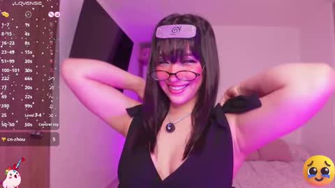 Angel online show from October 2025 01:58:02 AM