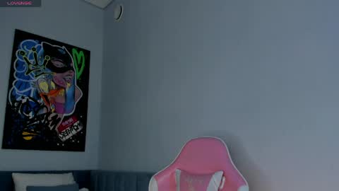 Snapshot of angel_sapphire_ chatting on April 2026 09:36:01 AM Angel My schedule GTM2 Mon Tue Wen Thu Fri 0900am-0400pm online show from April 2026 09:36:01 AM