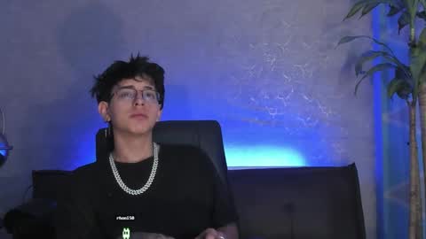 angel_scott2 online show from March 2026 11:39:02 AM